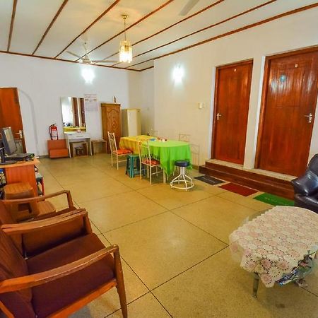 The City Hideout Rajagiriya Extérieur photo