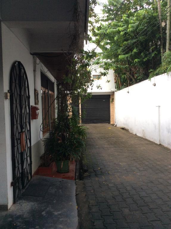 The City Hideout Rajagiriya Extérieur photo